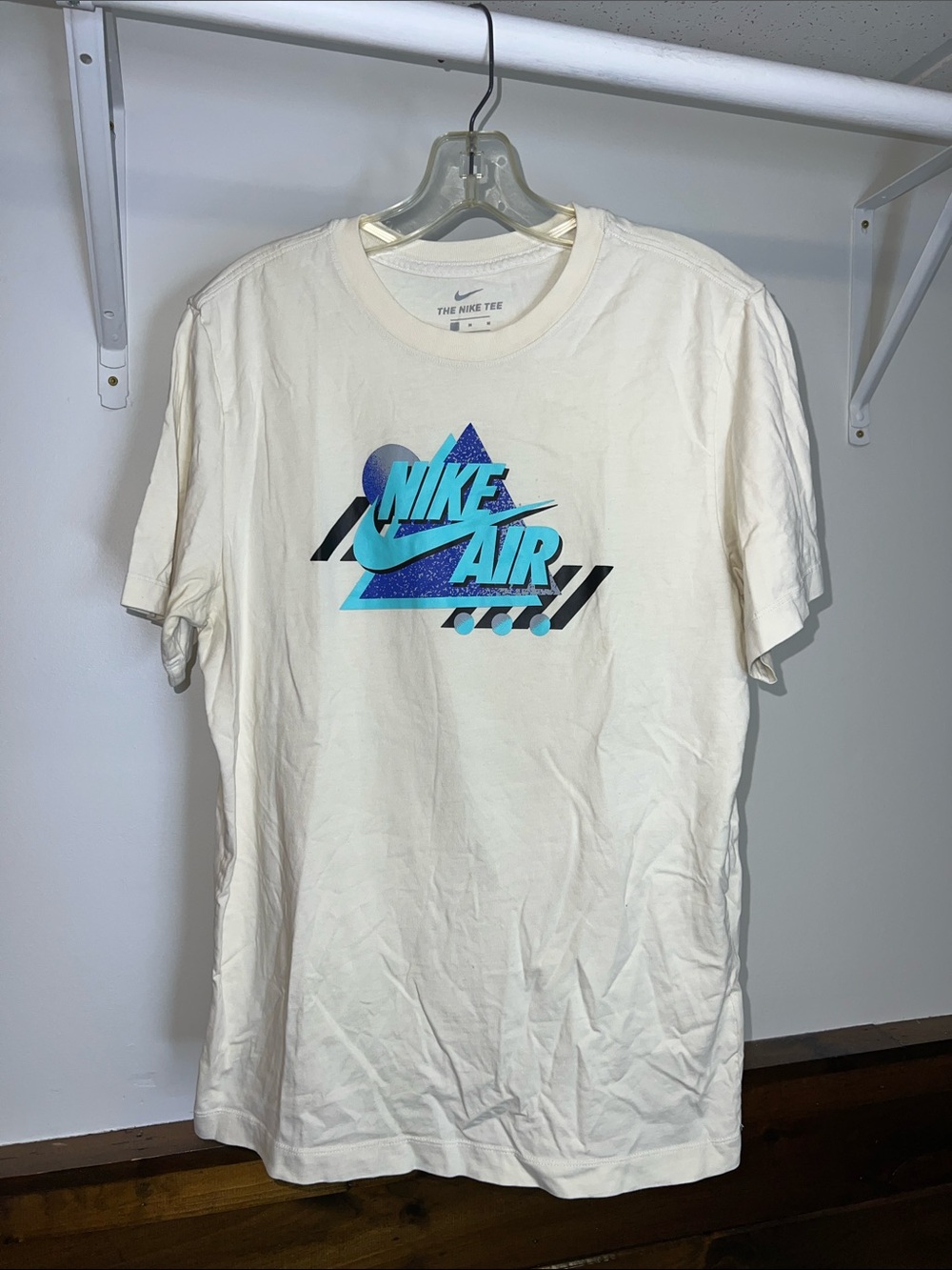 Nike Men's Cream Tee with Blue Graphic Logo- M